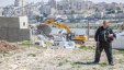 جرافات الاحتلال تهدم 6 بركسات ووحدة صحية جنوب نابلس