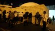 مئات المستوطنين يقتحمون قبر يوسف بنابلس